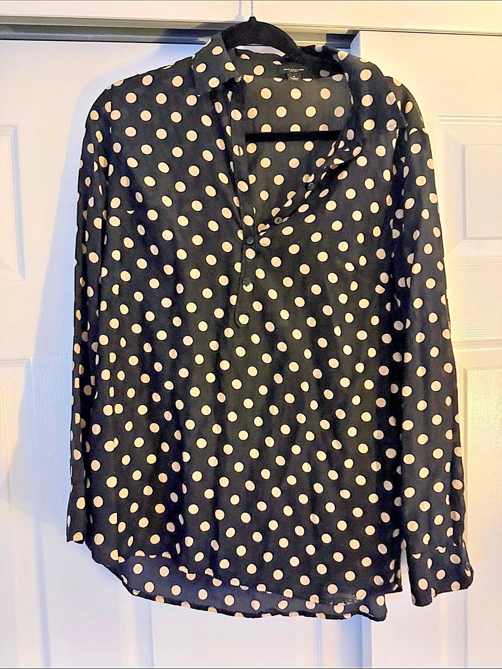 Ann Taylor LOFT Polka Dot Silk Cotton Blouse in Black & Tan Size Small